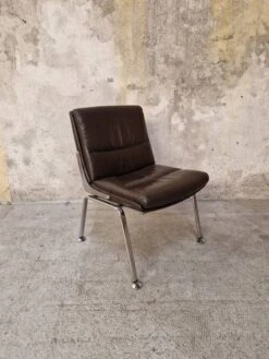 Designer Fireside Chair 1970 -Chairly Shop 803292fa a61d 46db b783 7845a2f10ae2