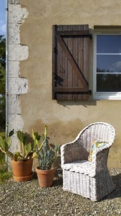 White Rattan Armchair -Chairly Shop 816a607d 56b6 4340 8974 72afe22d595d