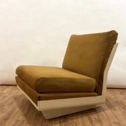 Reupholstered 70s Armchairs -Chairly Shop 821b38e1 240b 4ff4 a7bf e3721db0a05e