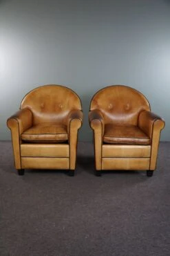 Set Of Two Bart Van Bekhoven Sheep Leather Design Armchairs -Chairly Shop 84988e9e 3da0 4f3f a054 280605926575