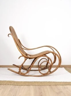 Rocking Chair, Curved Wood 38 Rocking Chair, Curved Wood -Chairly Shop 849c6682 f988 4158 a0c1 e486addf7804