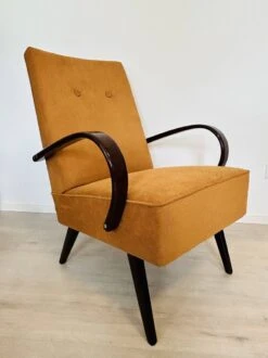 Vintage Armchair By Jaroslav Smidek For TON -Chairly Shop 87d95af9 4e48 4b24 a50f 985b8fb2e215