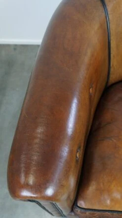 Great Padded Sheepskin Club Chair With An Incredibly Beautiful Appearance -Chairly Shop 8969db8b 189f 41c3 a9de 4ff142629c07