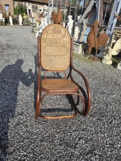 Old Bamboo Rocking Chair -Chairly Shop 8fdb76a8 c3f6 4ea7 b23d 080a7bad45c5