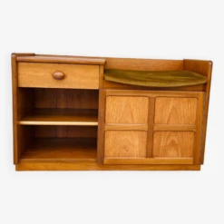 Vintage Scandinavian Teak Bench -Chairly Shop 961e51ef b404 4c9a 9c21 ad72bd625f46