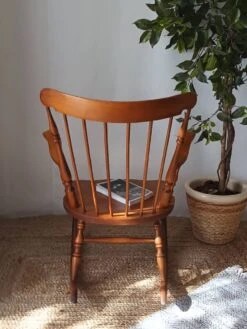 Vintage Turned Wooden Rocking Chair -Chairly Shop 96f1ed67 13c6 48a9 a82b c84d0922a472