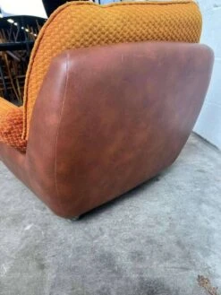 Single Seat / Club Armchair / Vintage Armchair From The 70s -Chairly Shop 9c64d974 f8bb 4cb6 8ece 20a361ad8862