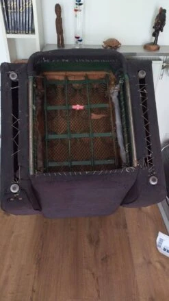 1950s Airborne Fabric Club Chair -Chairly Shop 9cb0520d 5405 48bf a13b 22332b0d508f