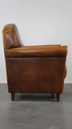 Super Rugged Sheepskin Leather Armchair With A Wonderfully Rugged Look -Chairly Shop 9d99b683 6499 4d75 9534 18bb1894c6d8