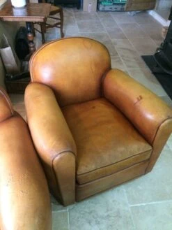 2 Leather Club Armchairs -Chairly Shop a22240d0 ea34 4a29 8f03 7cd43e666e7e