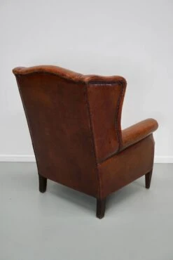 Vintage Dutch Cognac Colored Leather Vintage Dutch Cognac Colored Leather Club ChairClub Chair -Chairly Shop a92f93b6 5802 4e25 9143 c396bf9ab592