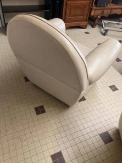 2 Club Chairs -Chairly Shop aa96fde7 fa87 4acb b3b7 a03da4c11a42