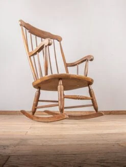 60's Rocking Chair -Chairly Shop ab2d1422 c0fb 443a bc64 88ad24d3b074