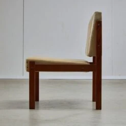Angular, Teak Wood And Leather Chair With Copper Details, 1970s -Chairly Shop b0f96e47 6097 461e 9f26 c8dc42d15c64