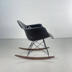 Eames Herman Miller 1950s RAR Rocking Chair In Brown -Chairly Shop b2397e15 73d8 4902 ac47 f05aae9b66eb