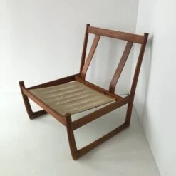 Gray Fireside Chair Peter Hvidt And Orla Mølgaard-Nielsen -Chairly Shop b4b1e831 a4c6 494f 86ff a4ef5ded45e3