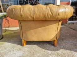 Chesterfield Armchair -Chairly Shop b8438660 c660 4d6b a839 c9b1ff66d425