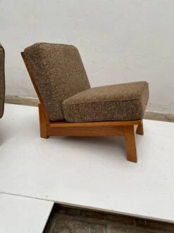 Ensemble De Deux Fauteuils Sans Accoudoirs Des Années 50 En Chêne Massif -Chairly Shop bf588188 f94f 48d6 b44d 1bbe6ea69b8d