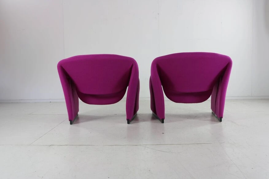 Set Of Two Original M / Groovy Chairs By Pierre Paulin For Artifort 10 Set Of Two Original M / Groovy Chairs By Pierre Paulin For Artifort - Image 8