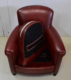 Pair Of Small Club Armchairs In Sheepskin Leather - Reproduction -Chairly Shop c2de3050 6ae9 4651 924d d24d70478366