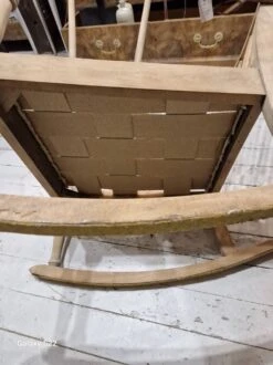 Wooden Rocking Chair -Chairly Shop c39af765 fc43 4106 b3ba 0be1bce8b479