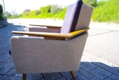 Vintage Italian Armchair Bomrang Armrest -Chairly Shop c5771ea0 aa35 48d9 bf31 c2135689559e