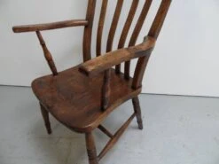 Antique Windsor Armchair -Chairly Shop c8aed164 7cd0 4584 965d d5891f25b09b