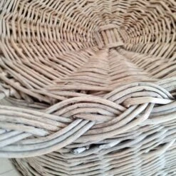 Antique Armchair In Gray Woven Wicker -Chairly Shop c8af919d eaa7 4186 bc67 19df2e6ff90d