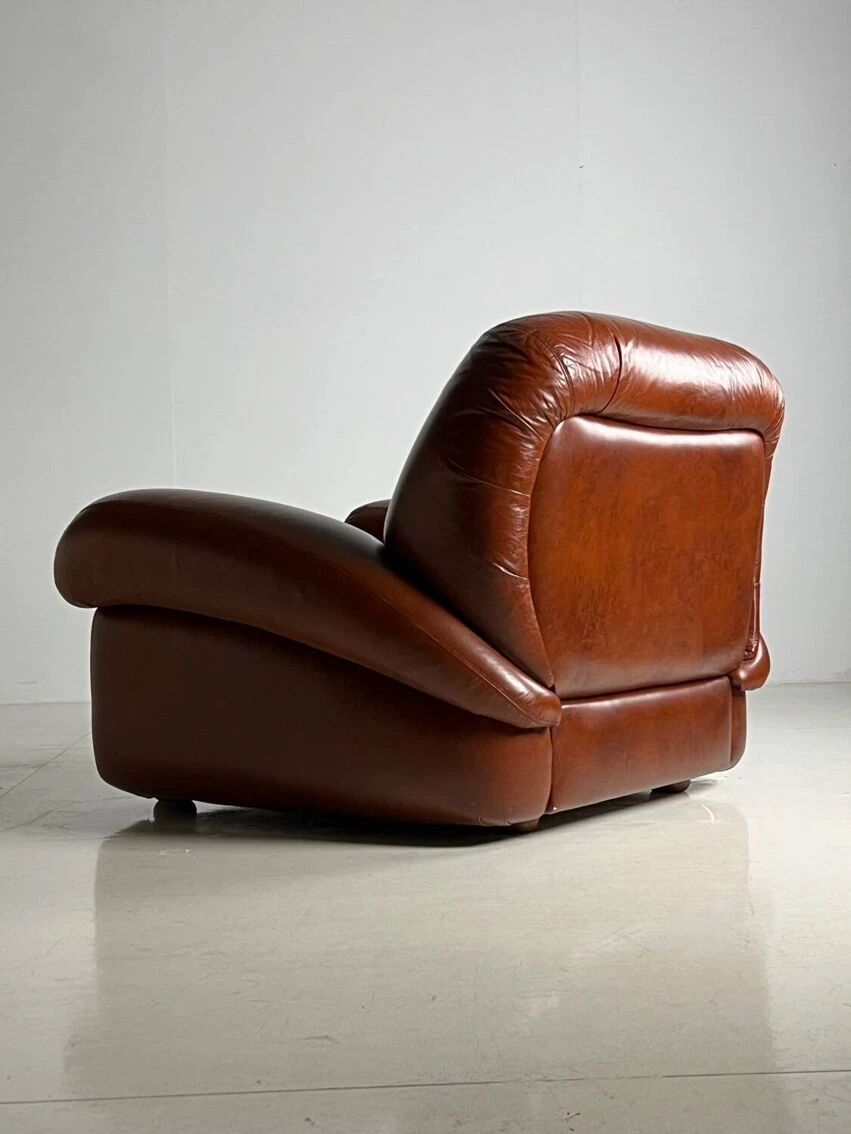 Itslian Design Chairs 3 Itslian Design Chairs