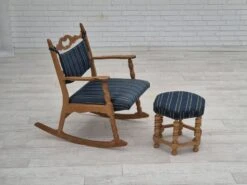 1970s, Danish Design, Oak Wood Rocking Chair With Footstool, Furniture Wool, Original Condition. -Chairly Shop cd08f445 ee29 438c 8b50 d3d5a7517cb8