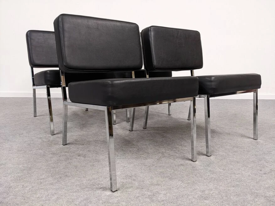 Series Of 4 Modernist Armchairs From The 70s/80s 7 Series Of 4 Modernist Armchairs From The 70s/80s - Image 5