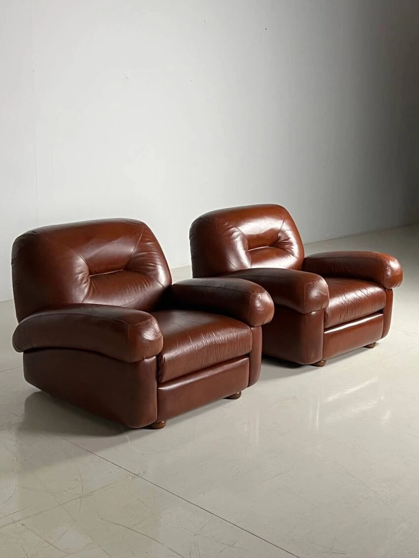 Itslian Design Chairs 6 Itslian Design Chairs - Image 4