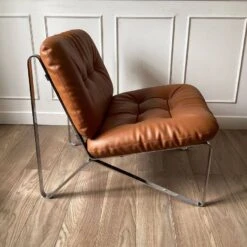 Hartmut Lohmeyer Fireside Chair -Chairly Shop dba1b5f8 cb27 4a8a 84c3 7e1029d01f78