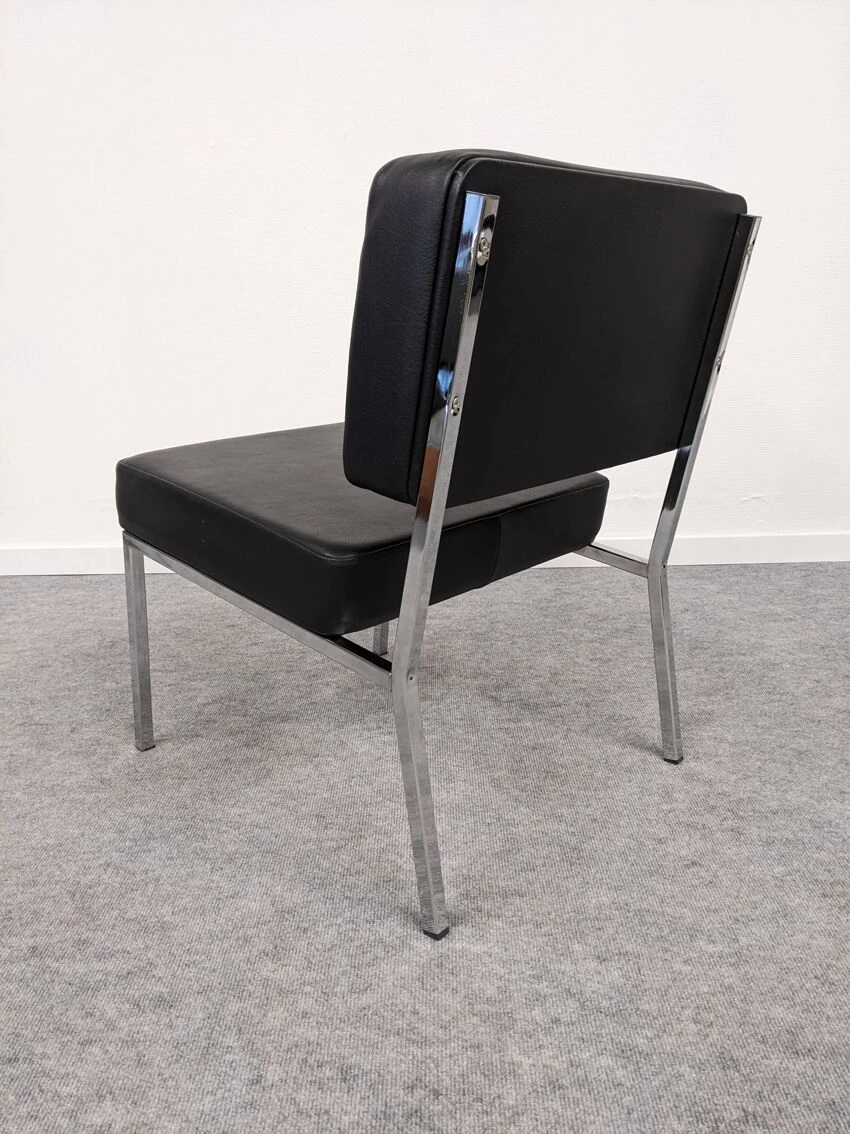 Series Of 4 Modernist Armchairs From The 70s/80s 11 Series Of 4 Modernist Armchairs From The 70s/80s - Image 9