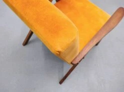 Mid Century Easy Chair Model B 310 Var In Sunset Velvet -Chairly Shop dcf06306 0aad 494c 84ab 4dea228f638e