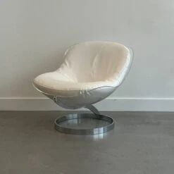 “Sphere” Fireside Chair Boris Tabacoff -Chairly Shop de4f0f92 2b4d 41c9 a31f 97d689765a72