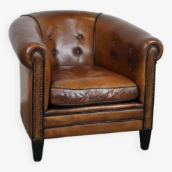 Great Padded Sheepskin Club Chair With An Incredibly Beautiful Appearance -Chairly Shop e6a0bc1a e189 4ef8 ab8f 4e75118a18bc