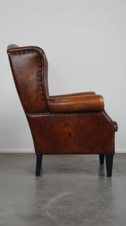 Beautiful Large Sheepskin Leather Wingback Armchair With Stunning Colors -Chairly Shop ec99782d 7f69 4514 8123 e27cf74da75e