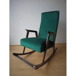 Vintage Rocking Chair From The 50s. 24 Vintage Rocking Chair From The 50s. -Chairly Shop ed722948 6982 431c a7ec f464252c86c1