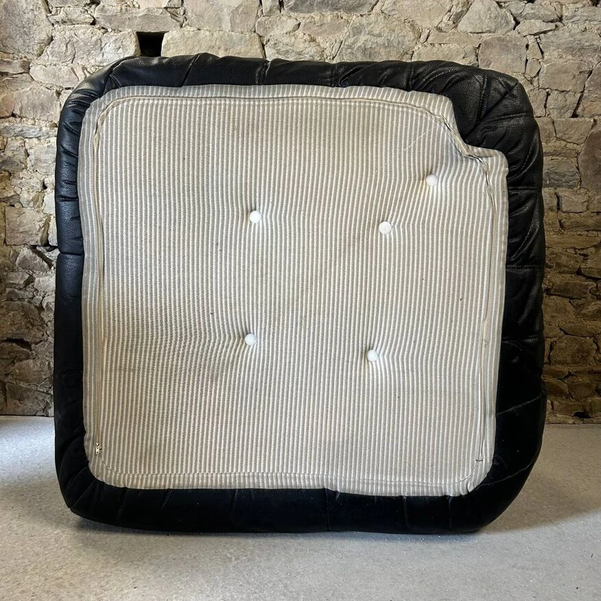 Togo Leather Corner Armchair By Michel Ducaroy For Ligne Roset 10 Togo Leather Corner Armchair By Michel Ducaroy For Ligne Roset - Image 8