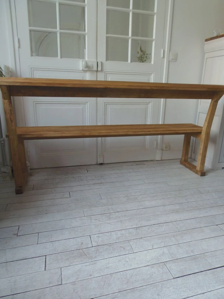 Church Bench, End Of Bed In Pitch Pine With Light Oak Waxed Finish. 4 Church Bench, End Of Bed In Pitch Pine With Light Oak Waxed Finish. - Image 2