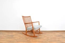 Oak ML33 Rocking Chair By Hans J. Wegner For A/S Mikael Laursen, 1950s -Chairly Shop f1e9d7ba 98dd 4c2c bddb b40a41fd7472