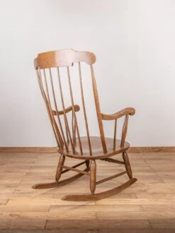 60's Rocking Chair -Chairly Shop f3efb3c5 c403 4a58 8ff4 d090e7160493
