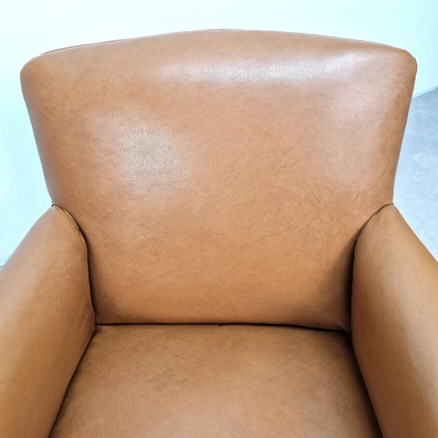 50s Club Chair In Imitation Leather And Wood 6 50s Club Chair In Imitation Leather And Wood - Image 4