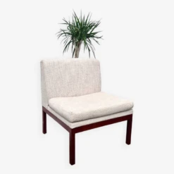 Vintage Moumoute Fireside Chair -Chairly Shop f73e36d0 404e 4a58 bfc8 5c3edde6f873