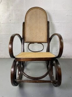 Rocking Chair Chair In Wood And Cannage From The 70s -Chairly Shop fcca5b20 c87c 447c a7ae 3975efdddfbb