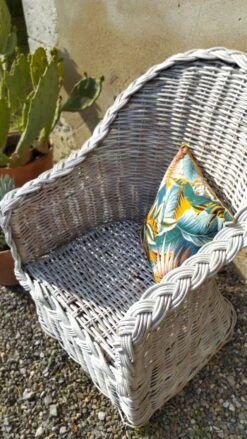 White Rattan Armchair -Chairly Shop fccd82b7 c3ee 4a69 aa8a bb7a6723e5f5