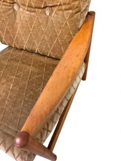 Single Seat / Armchair / Vintage Club Armchair -Chairly Shop fdca0703 f78e 4d9e ad65 8dde3ee72629