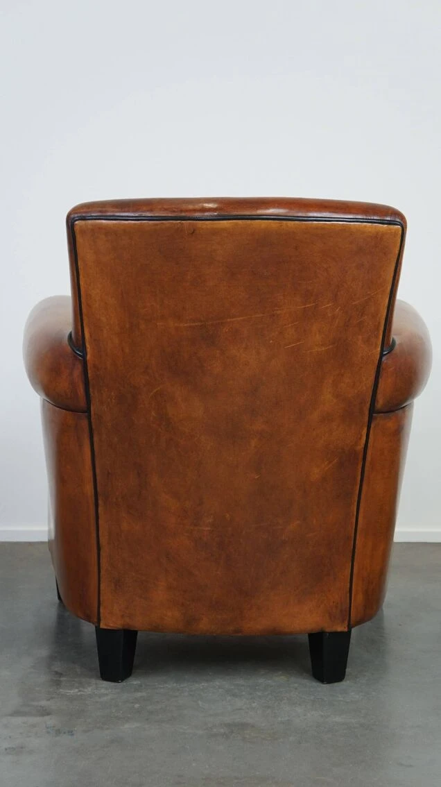 Sheepskin Leather Design Armchair/fauteuil In Excellent Condition 7 Sheepskin Leather Design Armchair/fauteuil In Excellent Condition - Image 5