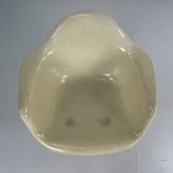 Eames Herman Miller 1950s RAR Rocking Chair In Parchment 30 Eames Herman Miller 1950s RAR Rocking Chair In Parchment -Chairly Shop ffd788bb cbc1 461f 85f7 80610c025f6c